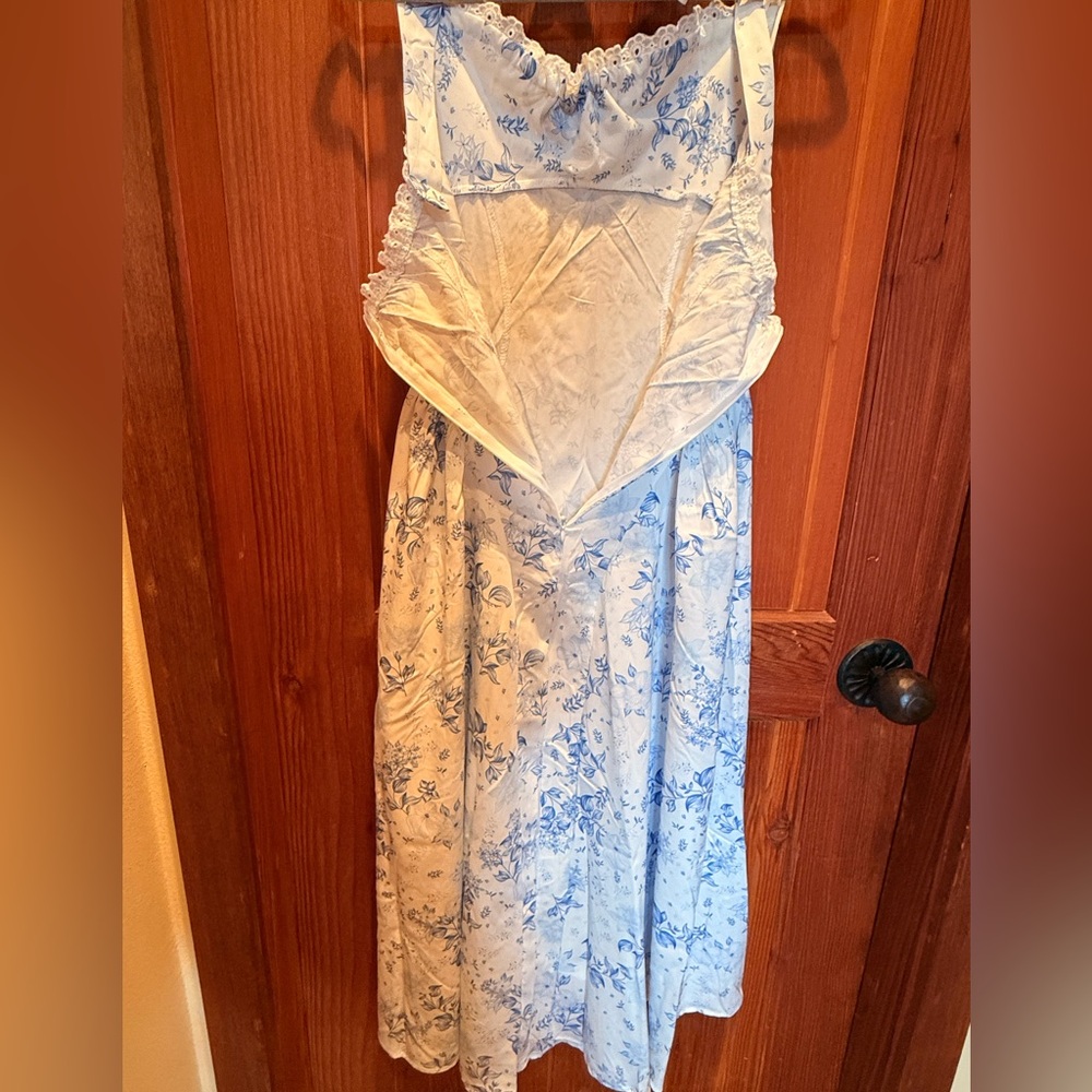 Floral Blue and White Halter Sundress - Picture 3 of 4